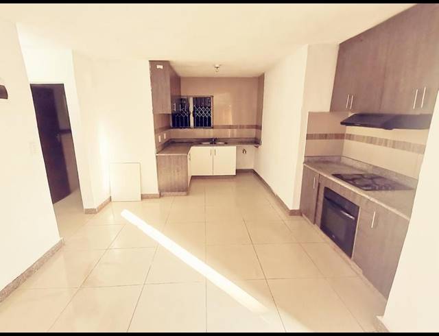 2 BEDROOM PROPERTY TO RENT IN RESERVOIR HILLS